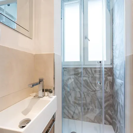 Apartment San Gallo Luxury 2 Minuti Dal Duomo